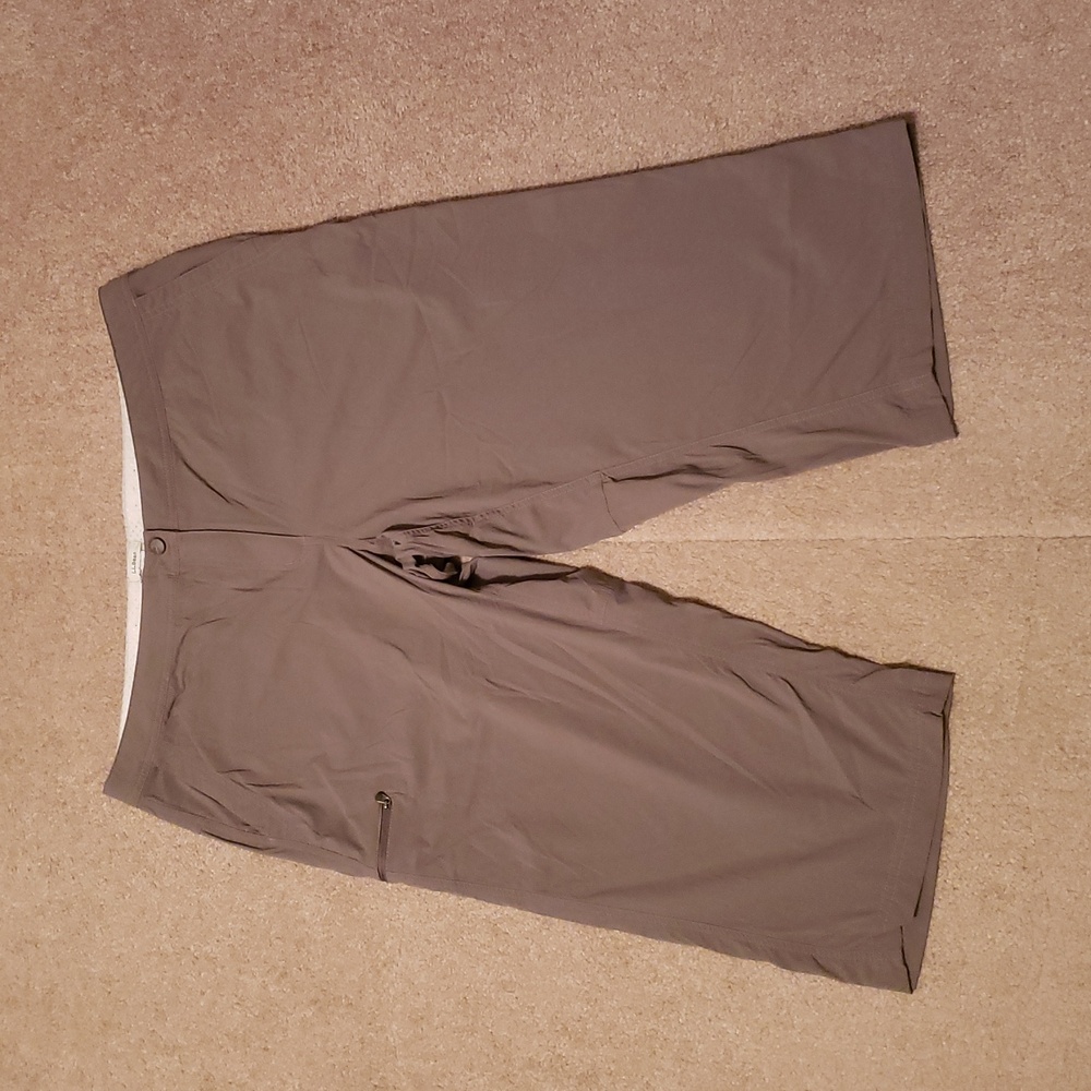 L.L. Bean Women's Cropped Comfort Trail Pants